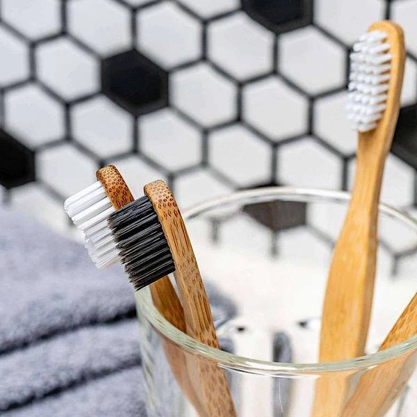 5-مسواک بامبو(چوبی) مستر پاندا – طبیعی و ضدباکتری-Mr. Panda Bamboo Toothbrush – Eco-Friendly & BPA-Free-مسواک کالا-مسواکالا-mesvakla